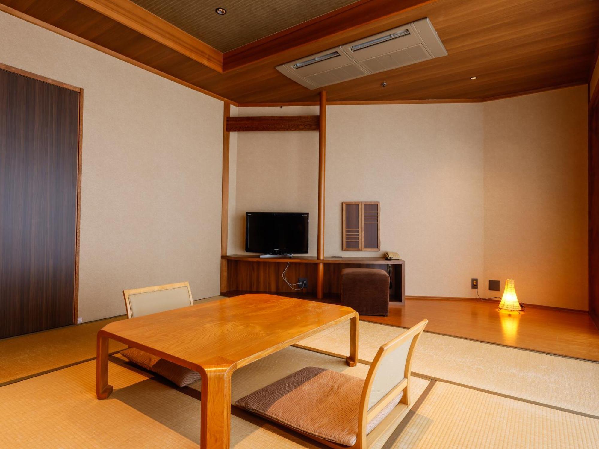 Yumekaiyu Awajishima Hotel Sumoto Buitenkant foto